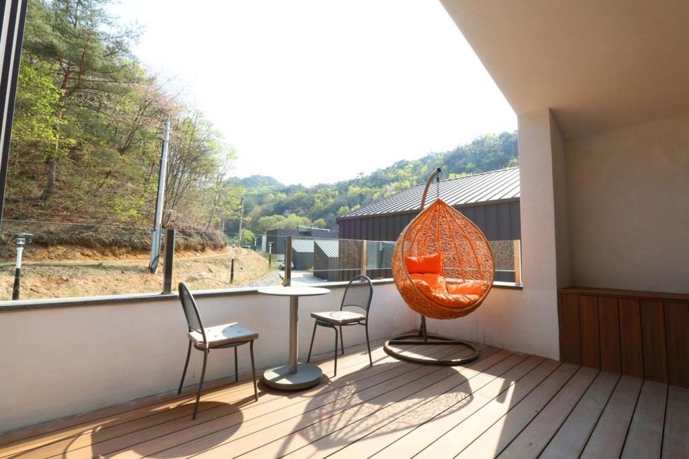 Mungyeong Arten Pool Villa 외부 사진