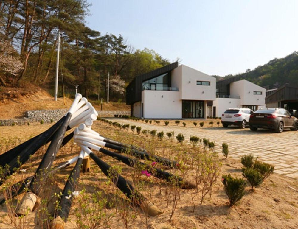 Mungyeong Arten Pool Villa 외부 사진